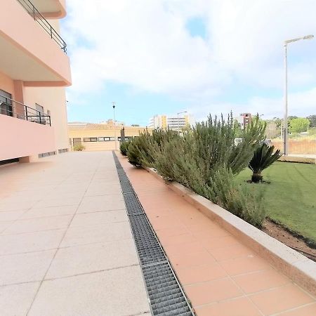 Paraiso Sol Rocha Amazing Beach Apartment Portimão Esterno foto