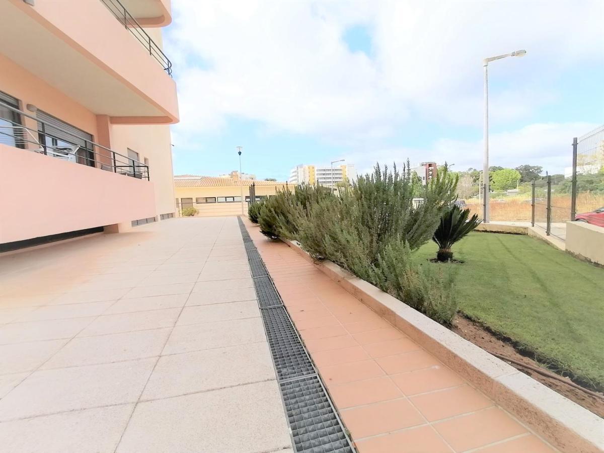 Paraiso Sol Rocha Amazing Beach Apartment Portimão Esterno foto